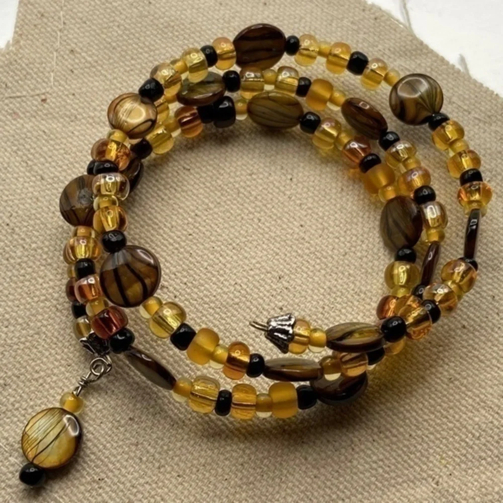 Memory‎ Wire Bracelet Gold Brown Black Beaded Wrap Around Boho Coil Bracelet